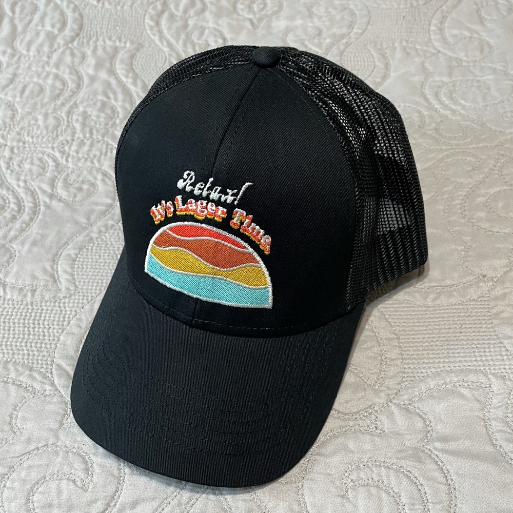 NWOT - Jack’s Abby Men’s Black SnapBack Trucker Hat